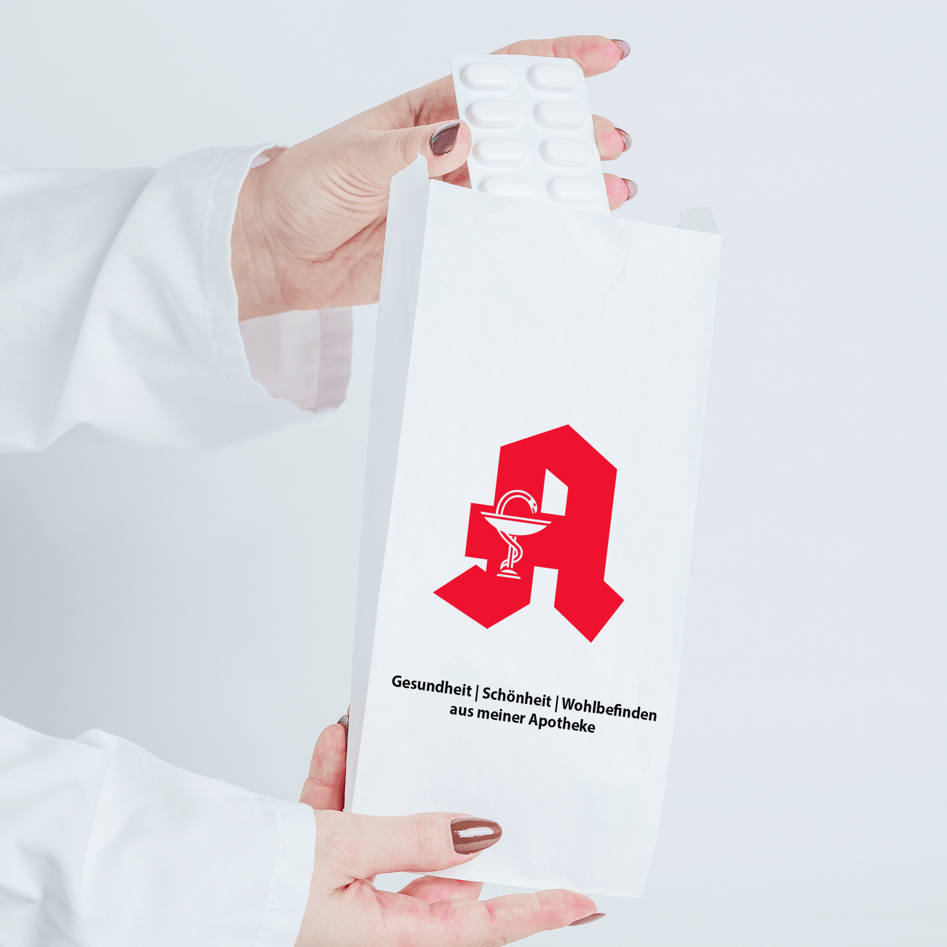 Papierbeutel mit Apotheken Logo 12x5x20, umweltfreundlich, für Medikamente, Apotheke, nachhaltige Verpackung.